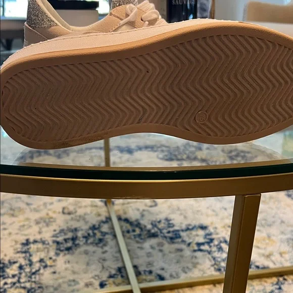 Vintage Havana Beige and Pink Star Sneakers - Picture 3 of 3